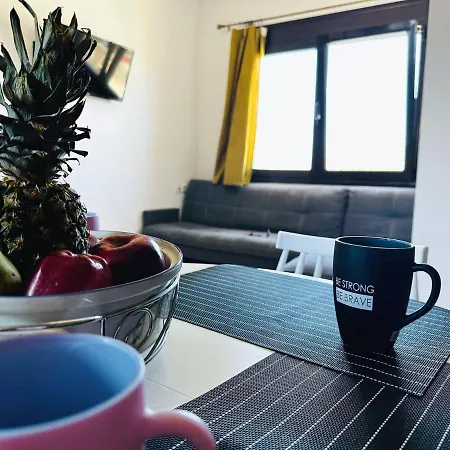 Cute Apple - At The Heart Of The Old Town * Chania (Crete)